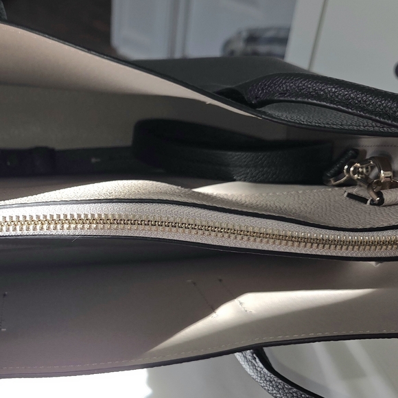 Kate Spade Black and Cream Tote Bag - Picture 3 of 4